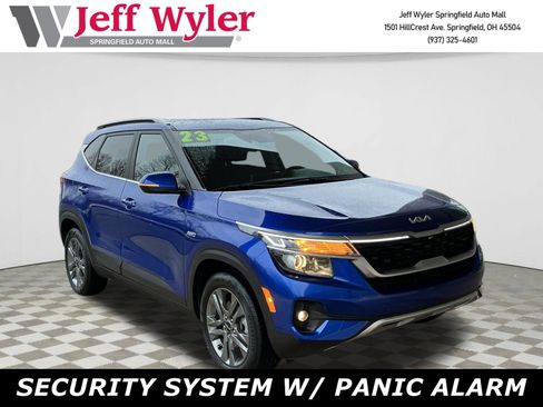 Used 2023 Kia Seltos S w/ Navigation Package image 1