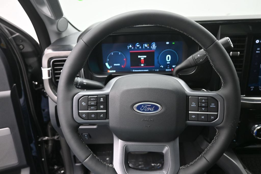 New 2026 Ford F350 Lariat w/ Lariat Premium Package AWD/4WD image 31