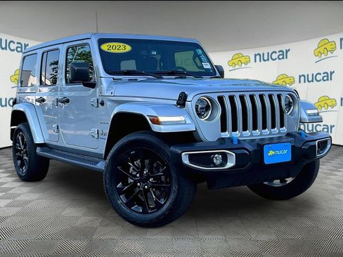 Used 2023 Jeep Wrangler Unlimited Sahara w/ Cold Weather Group AWD/4WD image 1