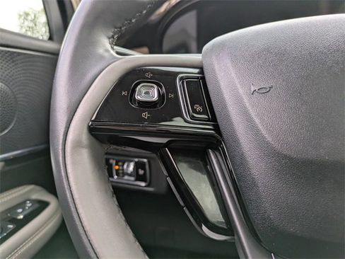 Used 2024 Lincoln Corsair Reserve w/ Equipment Group 201A image 29