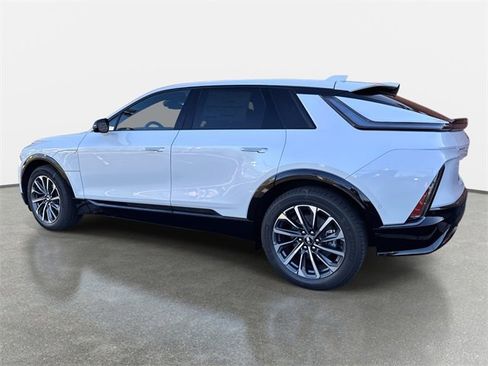 New 2025 Cadillac Lyriq Sport image 4