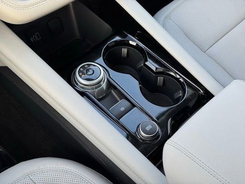 New 2026 Ford Explorer Platinum w/ LUX Leather Package image 17