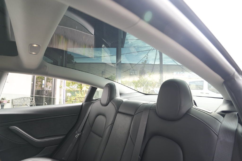 Used 2023 Tesla Model 3 Standard Range RWD image 18