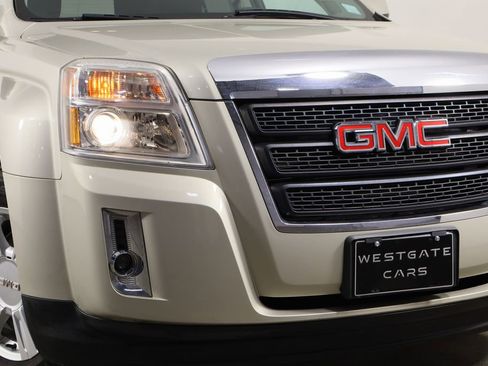 Used 2015 GMC Terrain SLE image 33
