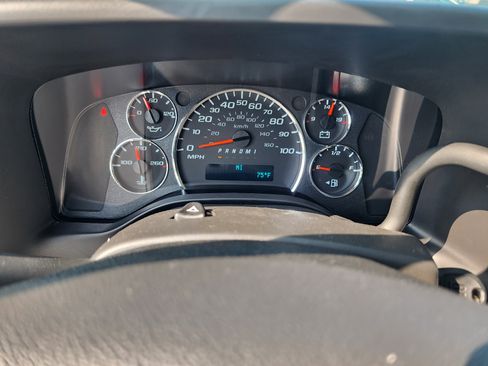 New 2025 Chevrolet Express 2500 w/ Driver Convenience Package image 33