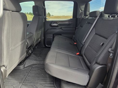 Used 2025 GMC Sierra 1500 Elevation w/ LPO, Elevation Black Package image 15