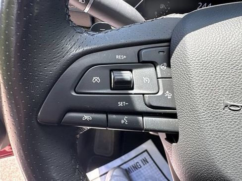 Used 2019 Cadillac XT4 Sport w/ Cold Weather Package AWD/4WD image 21