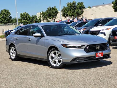 Used 2023 Honda Accord LX image 2