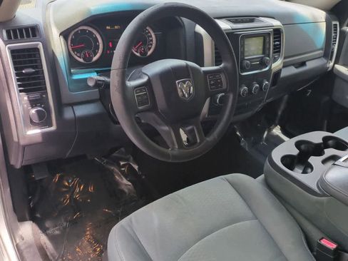 Used 2016 RAM 1500 Classic SLT RWD image 10