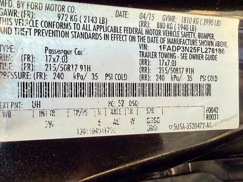 Used 2015 Ford Focus Titanium FWD image 51