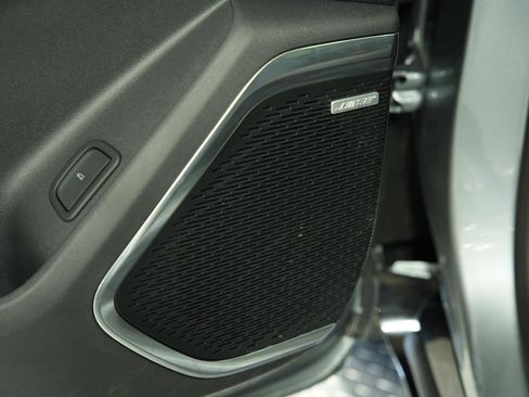 Used 2024 Chevrolet Traverse RS w/ LPO, Floor Liner Package AWD/4WD image 30