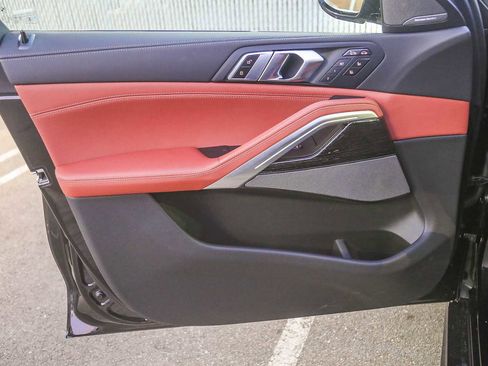 New 2026 BMW X6 xDrive40i image 17