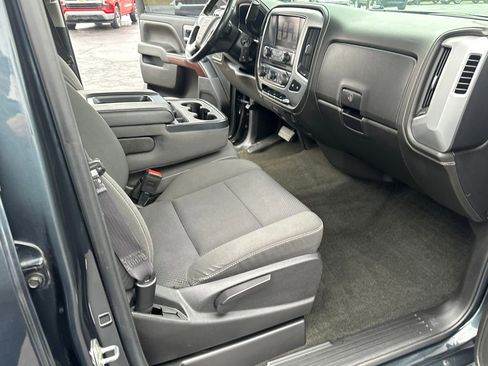 Used 2017 GMC Sierra 1500 SLE image 38