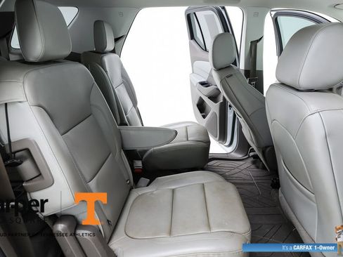 Used 2018 Chevrolet Traverse Premier AWD/4WD image 38