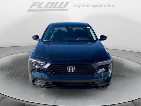 Certified 2025 Honda Accord EX-L image 3