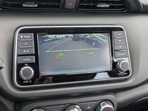 New 2025 Nissan Kicks Play S image 10