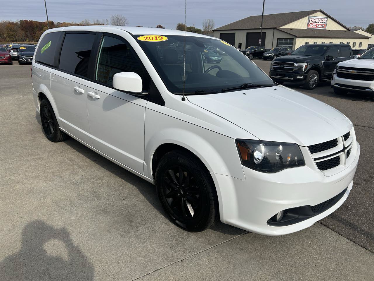 Used 2019 Dodge Grand Caravan GT FWD image 3