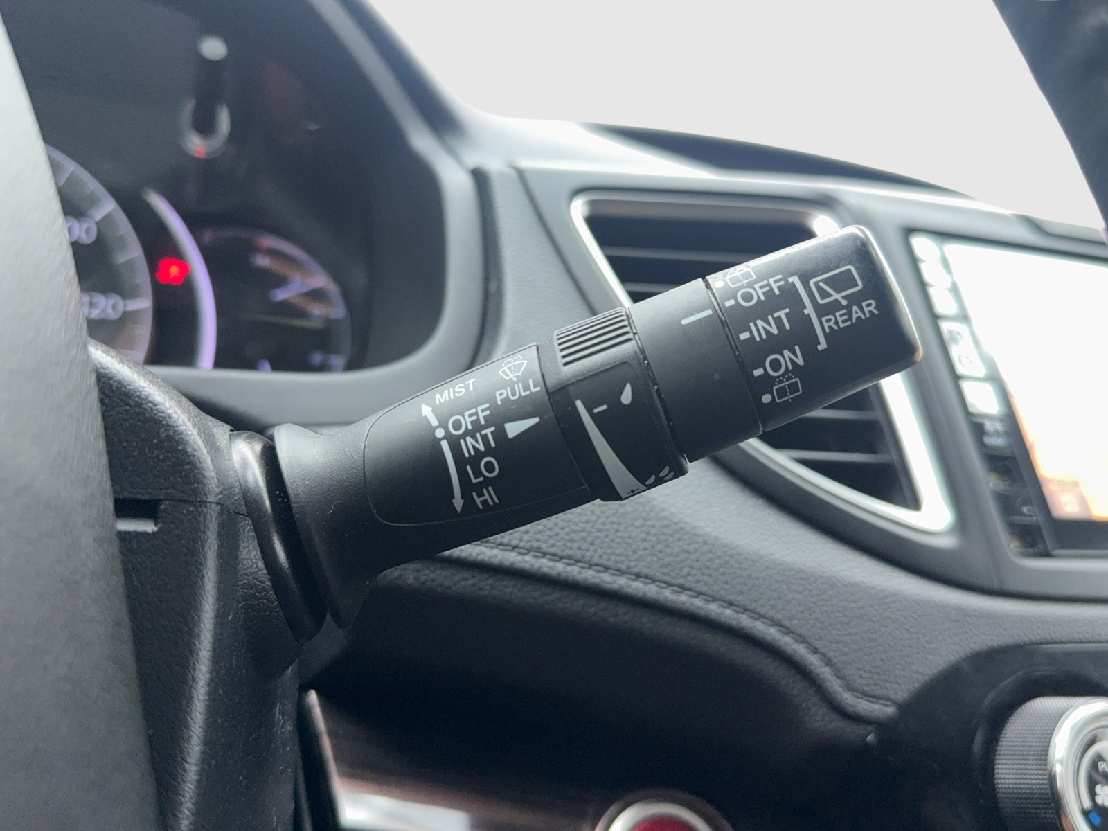 Used 2016 Honda CR-V Touring image 32