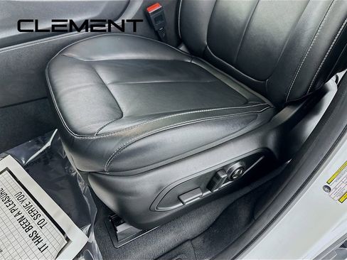 Used 2022 Jeep Grand Cherokee Limited 4xe image 30