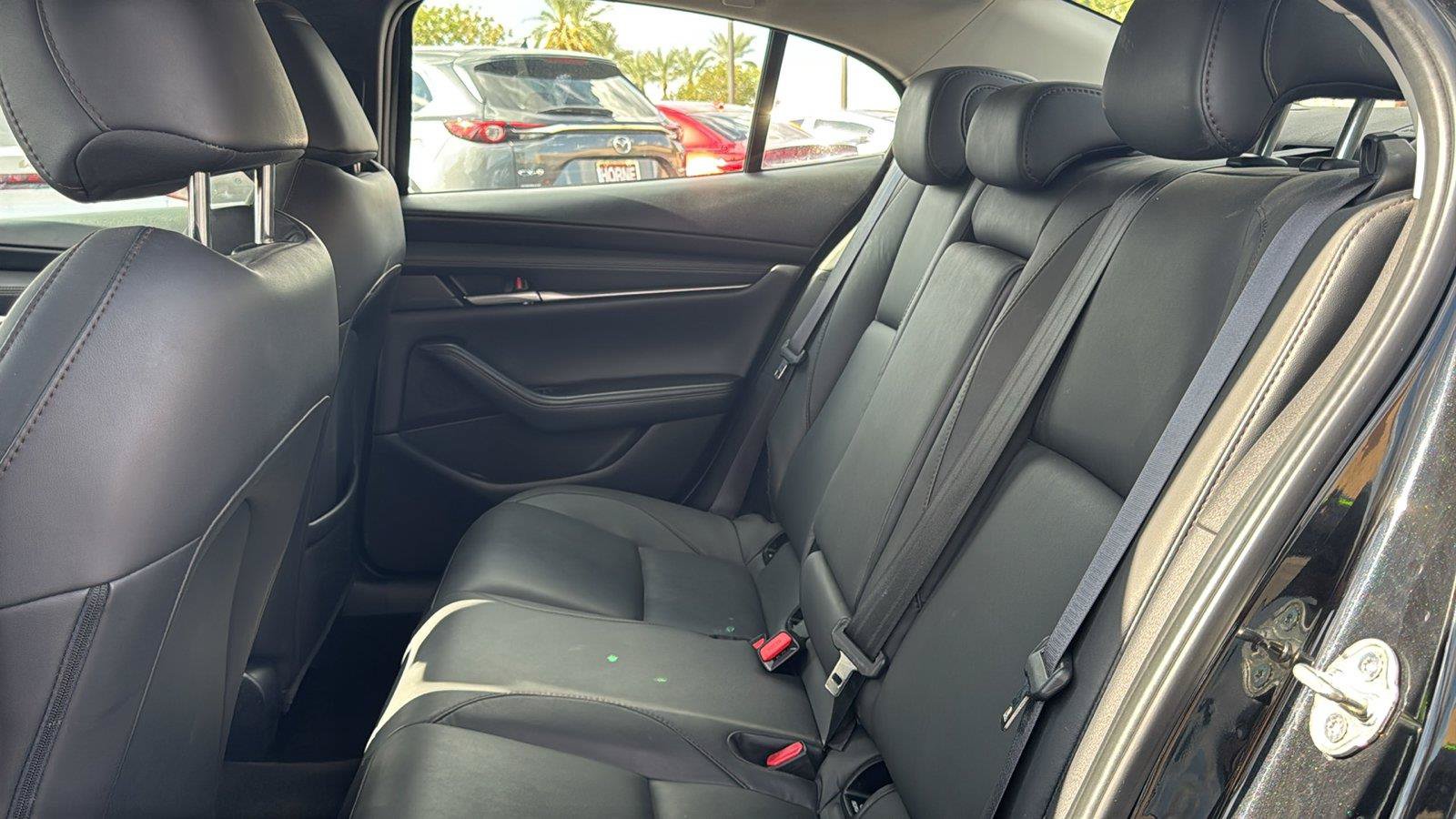 Used 2024 MAZDA MAZDA3 s FWD image 23