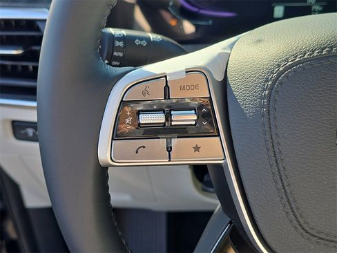 New 2025 Kia Telluride EX w/ EX Captain's Chair Package image 35