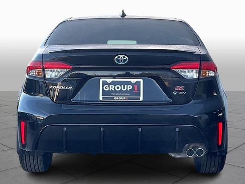 Used 2025 Toyota Corolla SE image 5