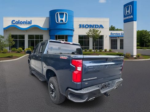 Used 2020 Chevrolet Silverado 1500 LT Trail Boss w/ Convenience Package image 4