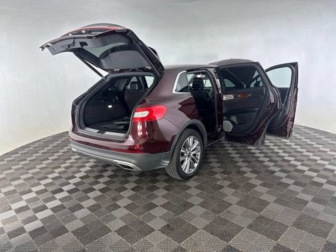 Used 2018 Lincoln MKX Reserve w/ Luxury Package AWD/4WD image 17