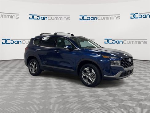 Used 2023 Hyundai Santa Fe SEL image 2