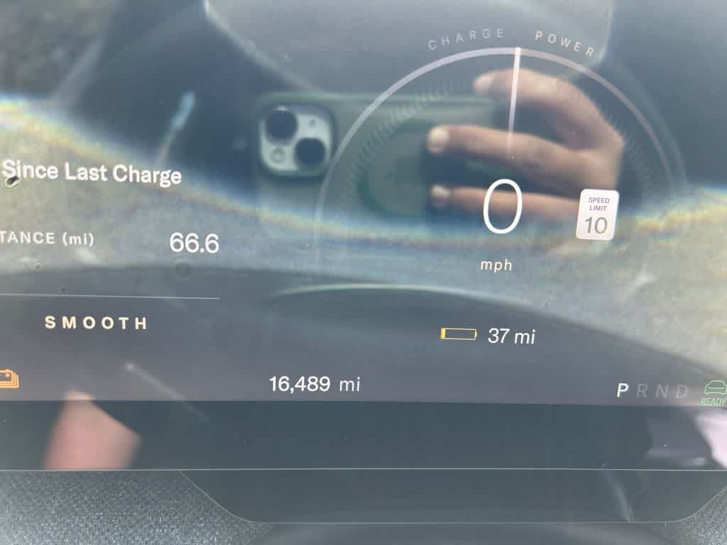 Used 2025 Lucid Air Pure RWD image 8