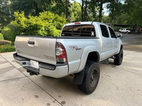 Used 2009 Toyota Tacoma PreRunner w/ TRD Sport Pkg RWD image 5