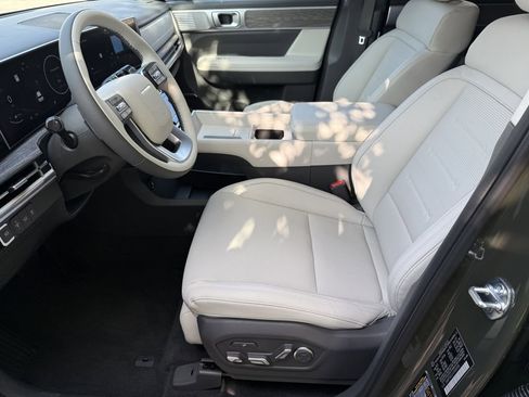 New 2026 Hyundai Santa Fe Calligraphy FWD image 10