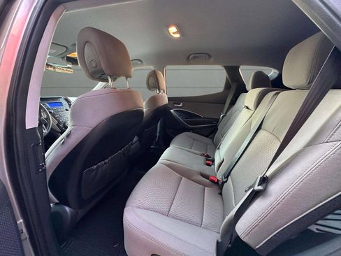 Used 2016 Hyundai Santa Fe Sport image 10