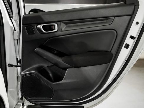 Used 2023 Honda Civic Sport image 36