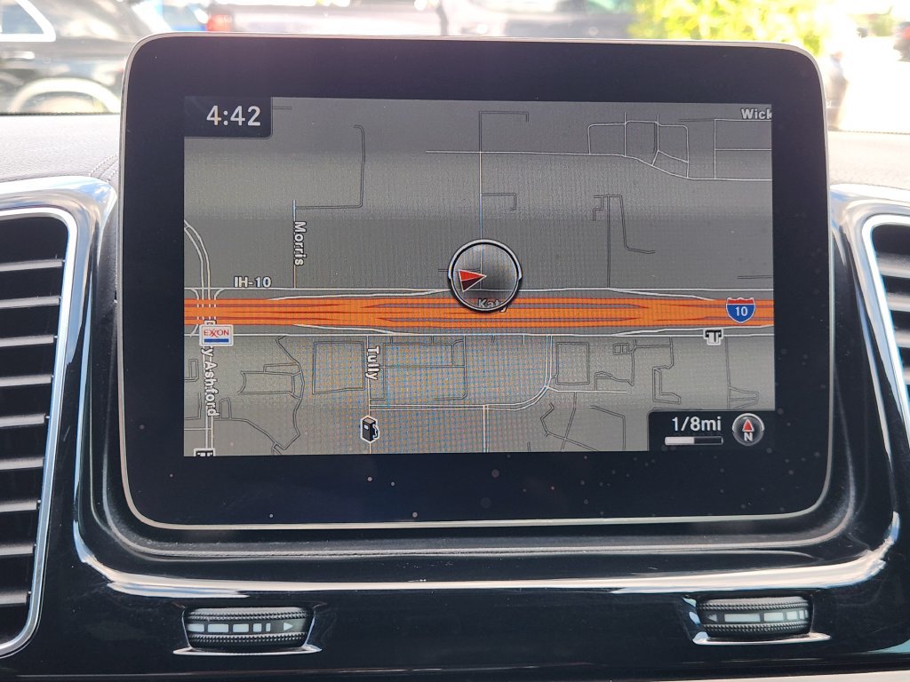 Used 2018 Mercedes-Benz GLS 450 4MATIC image 16