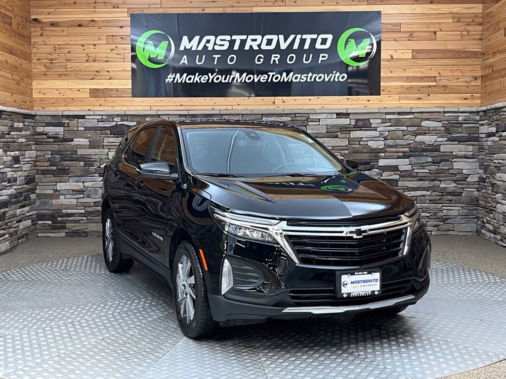 Used 2024 Chevrolet Equinox LT AWD/4WD image 2