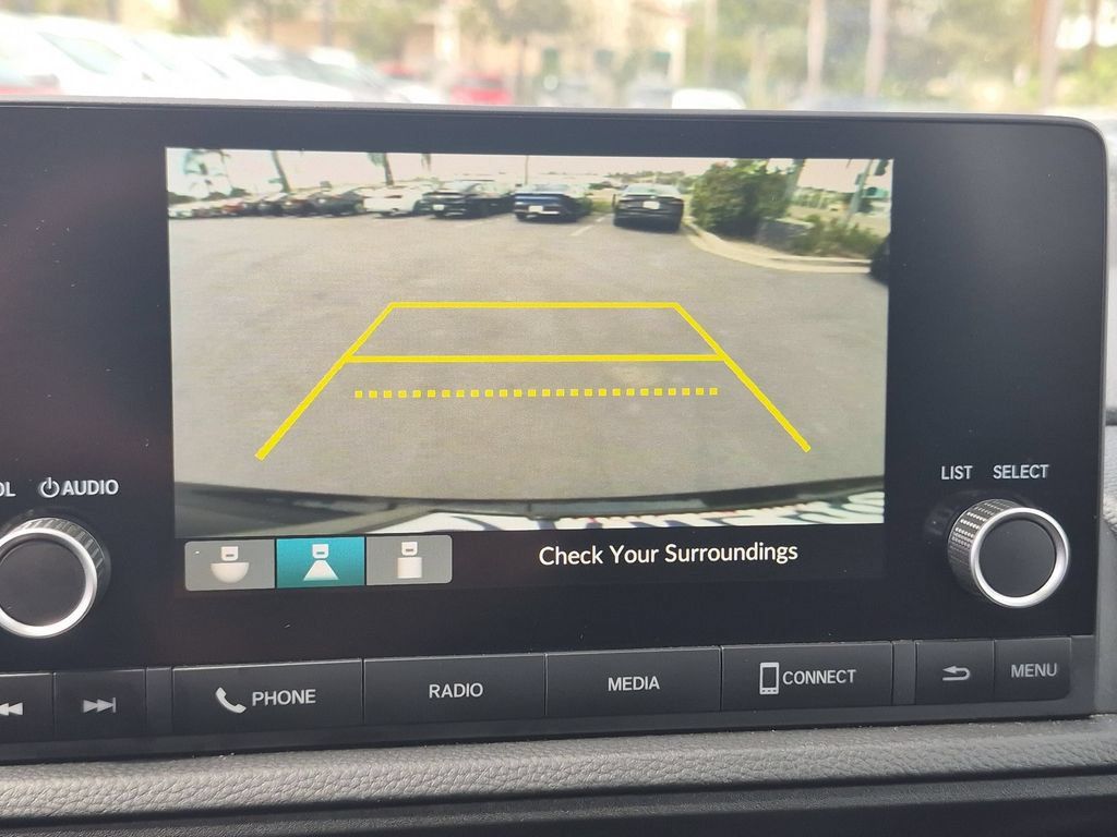 Used 2025 Honda CR-V LX image 18