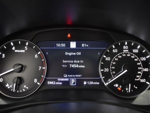 Used 2025 INFINITI QX55 Essential AWD/4WD image 32