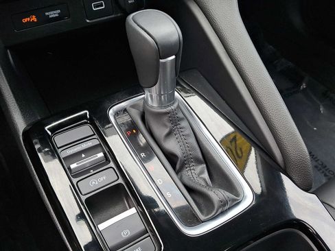 Certified 2024 Acura Integra FWD image 15