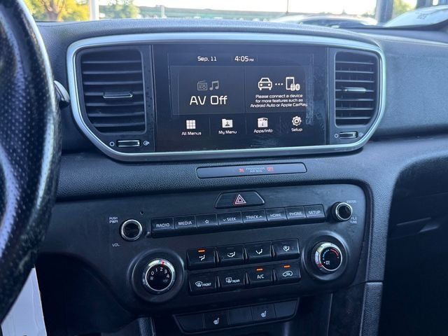 Used 2020 Kia Sportage S w/ S Sunroof Package AWD/4WD image 18