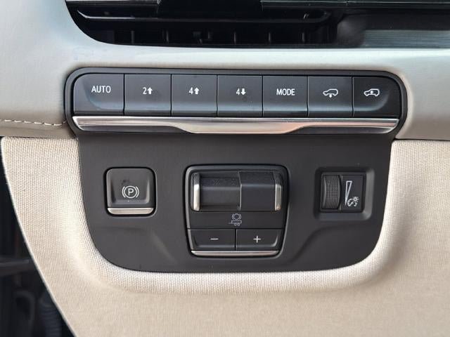 Certified 2024 Cadillac Escalade Sport Platinum AWD/4WD image 39