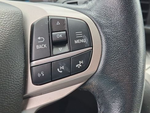 Used 2022 Ford Explorer XLT w/ Equipment Group 202A AWD/4WD image 18