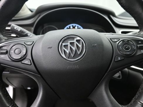 Used 2018 Buick LaCrosse Essence image 17