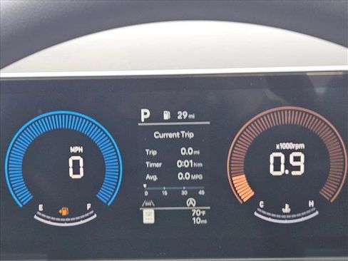 New 2026 Hyundai Tucson SEL image 14