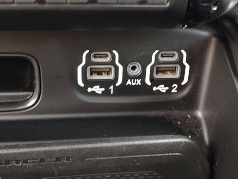Used 2022 RAM 2500 Laramie AWD/4WD image 34