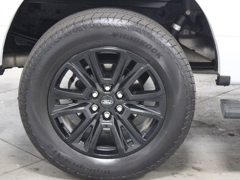 Used 2025 Ford F150 Platinum AWD/4WD image 14