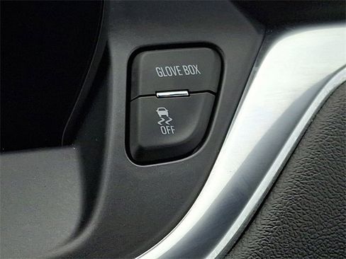 Used 2025 Chevrolet Blazer LT image 26