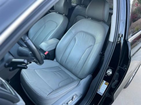 Used 2017 Audi Q3 2.0T Premium Plus w/ Premium Plus Package image 29