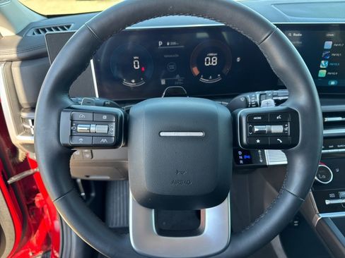 Used 2025 Hyundai Santa Fe XRT image 8