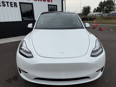 Used 2020 Tesla Model Y Long Range image 2